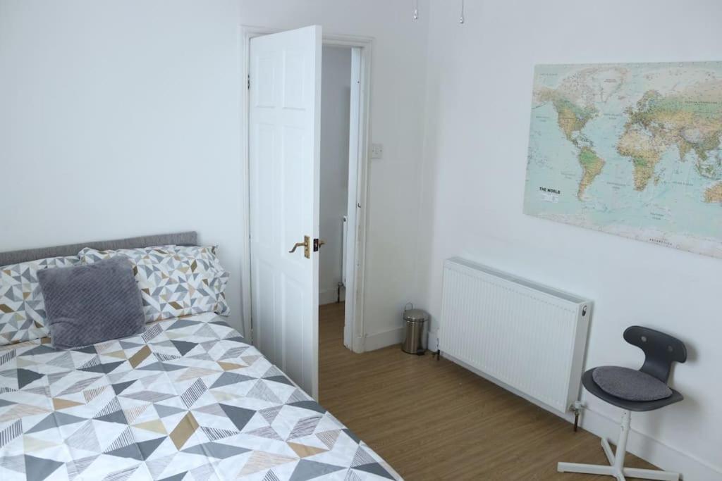Home, 3 Bedrooms, 600m From Casa vacanze