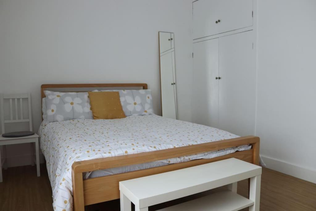 Casa vacanze Home, 3 Bedrooms, 600m From